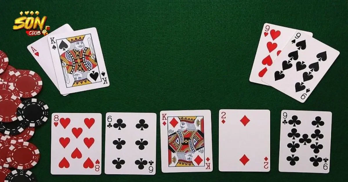 Bài phỏm là gì? Các quy tắc trong bài phỏm